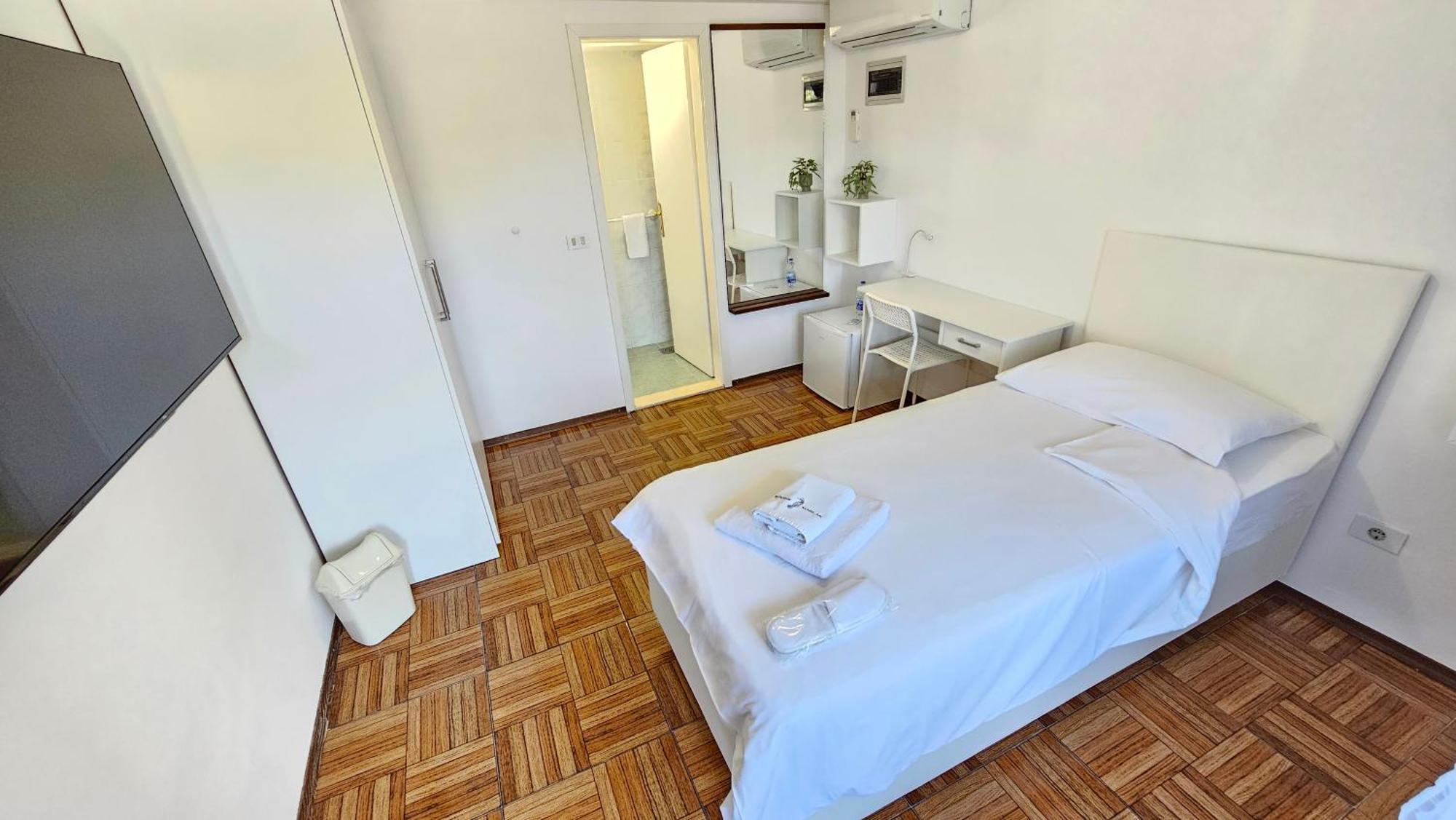 Rooms Koblar Portorož Cameră foto